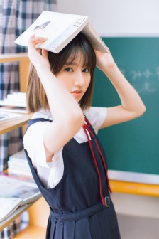 女性无裆连体内衣